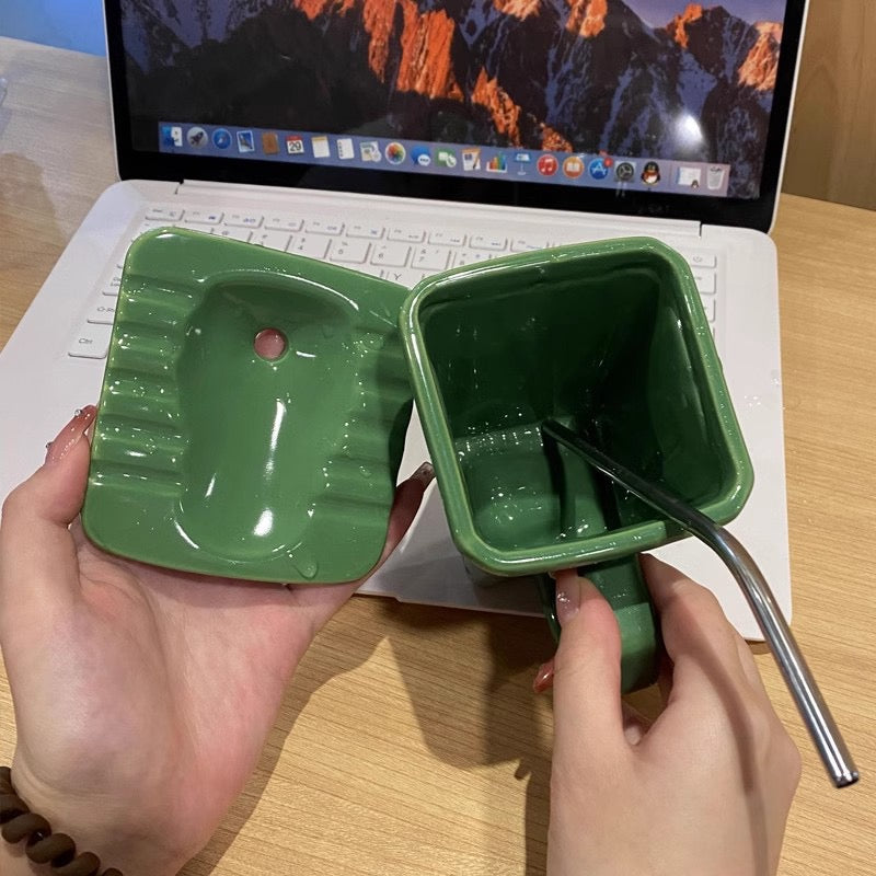 Toilet Water Cup