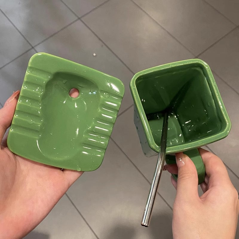 Toilet Water Cup
