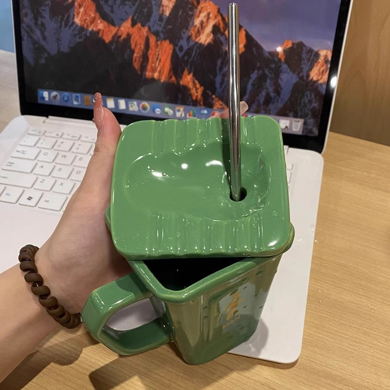 Toilet Water Cup